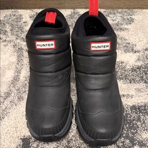 Hunter Black Boots with Red Pull Tab